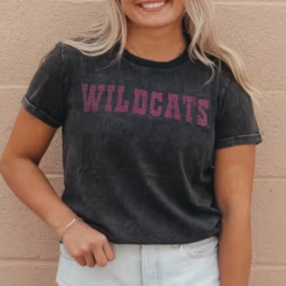 Wildcats‎ KSU Rally House Rhinestone Cuffed Tee Large